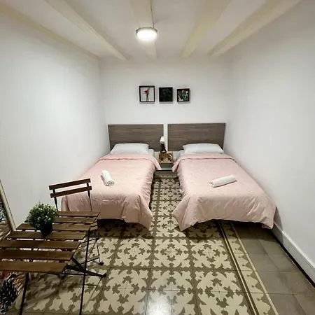 Sleep In Gothic Bcn Hostel Barcelona