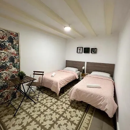 Hostel Sleep In Gothic Bcn
